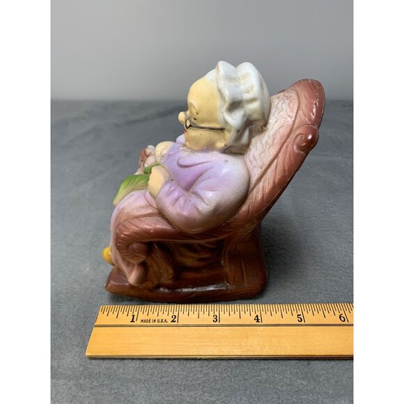 Vintage Brinnco Grandma Knitting Coin Bank Figurine 1970s - Picture 8 of 9